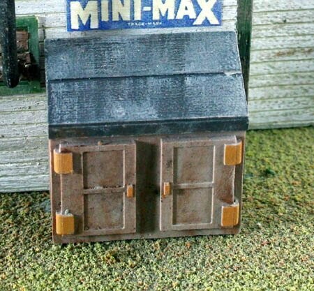 ELECTRICAL BOX, BUILDING SIDE, unpainted; MTS-211;  (1 left)