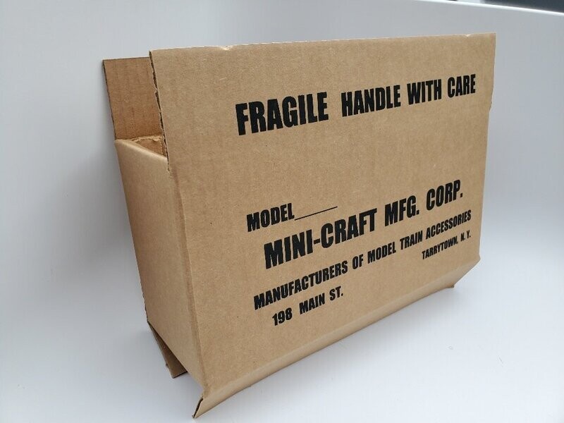 BOX;  Corrugated, printed; for MINI-CRAFT Platforms; shipped flat, with brown sealing tape.