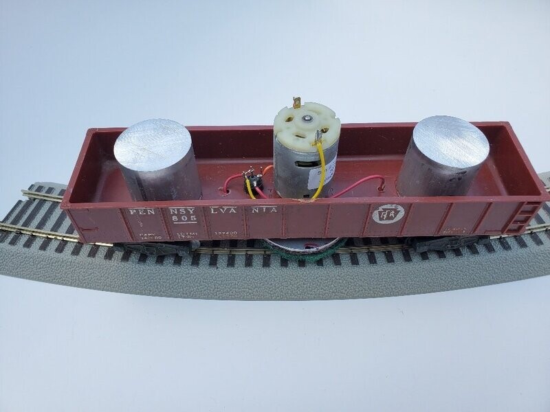 PRR GONDOLA--MOTORIZED TRACK CLEANER IN AF GONDOLA