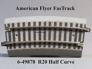 LIONEL / AM FLYER FASTRACK 49878 with roadbed; 20" radius 1/2-curve section; new