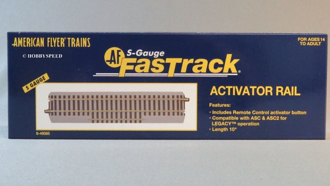 LIONEL / AM FLYER FASTRACK 49085 with roadbed Third Rail Track for action cars; new
