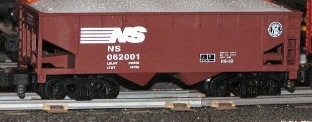 N.S. HOPPER WITH LOAD; TCA; 2001; (Lnl 48221);  MIB