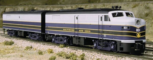 B&O  FA-2 DIESEL A-B  DUAL-POWERED PAIR; DC-SCALE (Kadees included). #803 A unit.