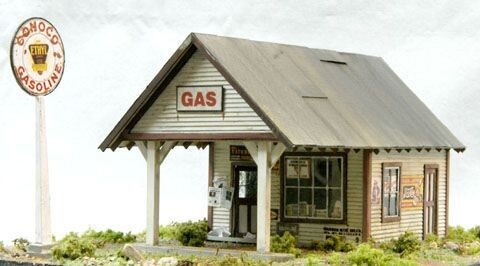 GAS STATION; 1930S-1940S ERA; laser-cut wood ki; Banta Models.