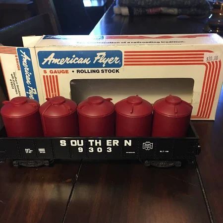49303 SOUTHERN GONDOLA, with original canister  load; 1984;  new in box.
