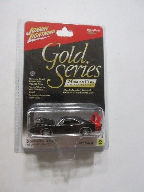 DODGE DAYTONA CHARGER; MUSCLE CAR:1969;  Johnny Lightning;  (new in pkg); (have 1)