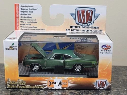 DODGE SUPERBEE 383; 1970; green; M2; (new in pkg); (have 1).
