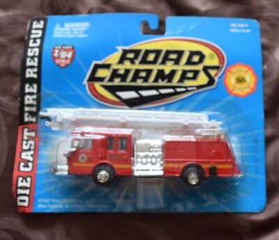 FIRE TRUCK: LADDER TRUCK; Modern; PHILADELPHIA FIRE DEPT; ROAD CHAMPS S-scale; 42011; (new in pkg); (have 1)
