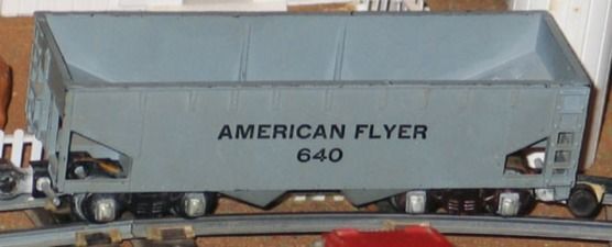 640 HOPPER; "AMERICAN FLYER" ; dark-gray painted plastic; black print; '49  LC trucks; VG+