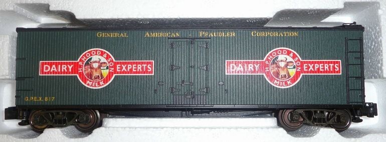 HOOD MILK WOOD REEFER #817 (PLHS EXCLUSIVE); SHS #01511; NIB