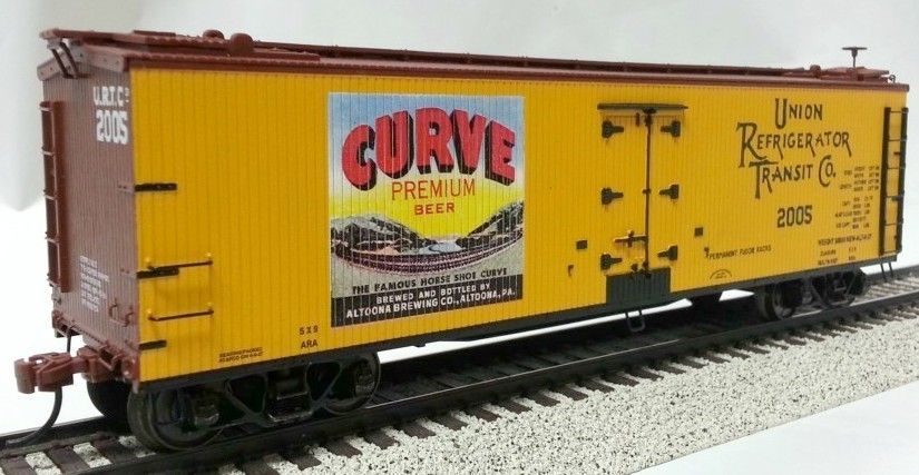 HORSESHOE CURVE BEER REEFER #2005; (2005 NASG CONVENTION CAR EXCLUSIVE); SHS #01517; New in box