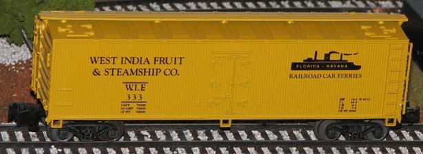 WOOD-SIDED REEFER; West  INDIA FRUIT & STEAMSHIP CO.; Car #333; Crown Models 7002; New in damaged box; Scale wheelsets.