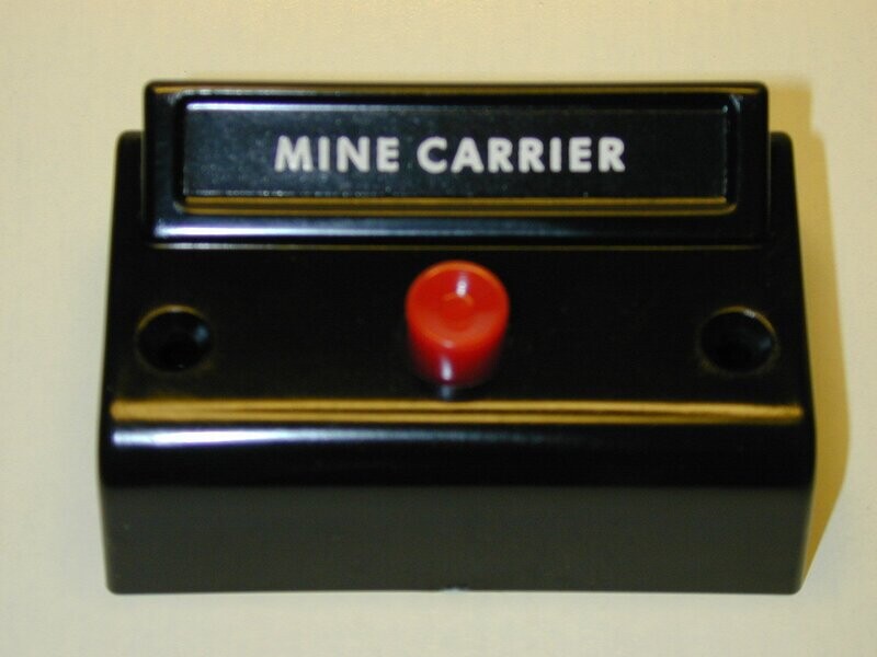 CONTROL-BUTTON, single 25062, Mine Carrier Car (S and HO); original, in EX- condition; EX print.
