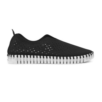 Ilse Jacobsen flats, Black