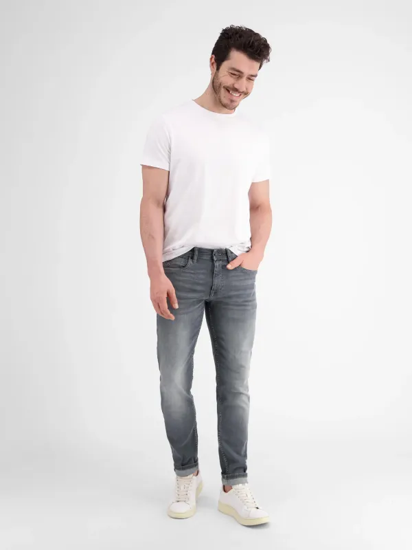 Lerros Denim crimson hyperstretch, mid grey used wash