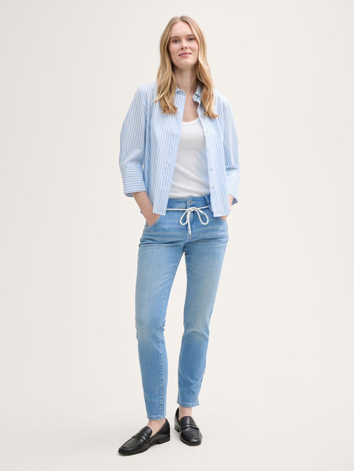 Tom Tailor taps toelopende ontspannen jeans, Used Light Stone Blue