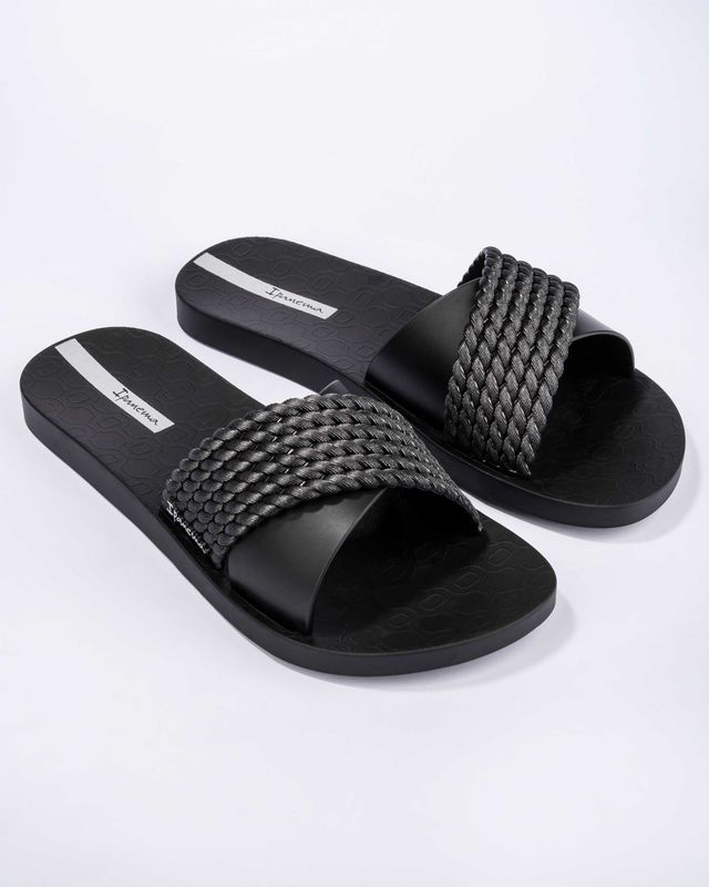 Ipanema Street, black