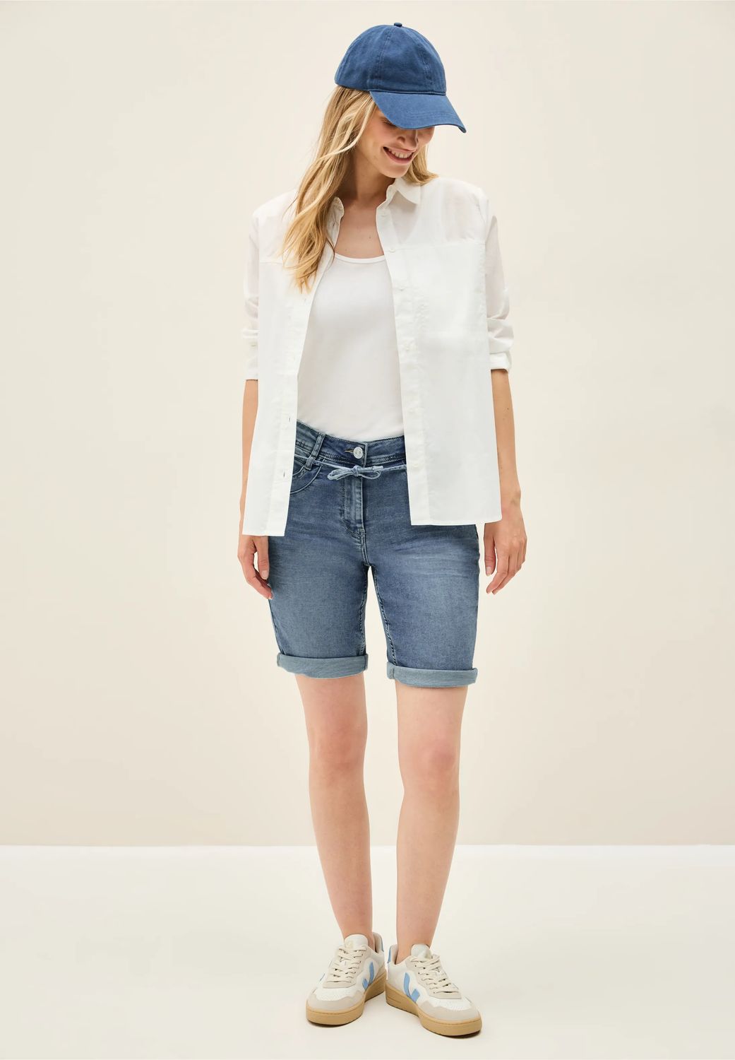 Cecil jogg shorts in een denimlook, authentic used wash