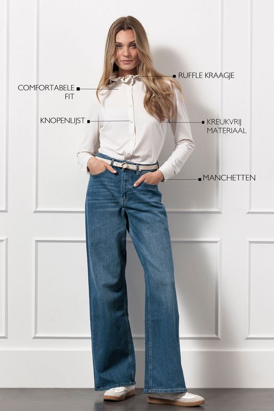 Studio Anneloes Helena ruffle blouse, ecru