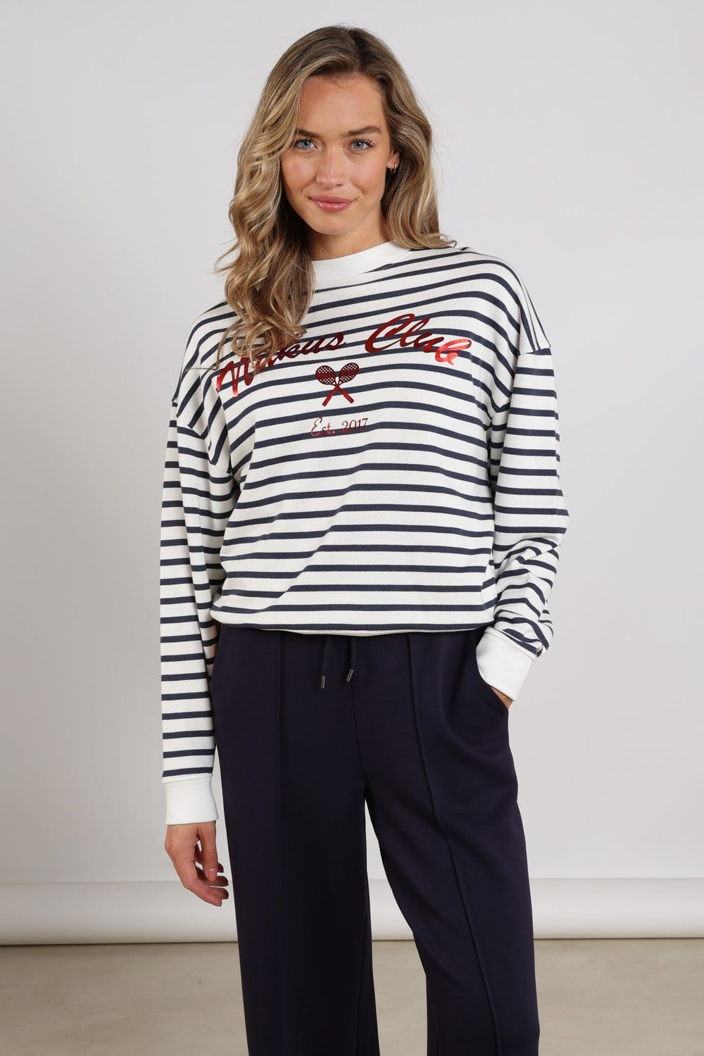 Nukus Paige Sweater Stripe, White/Blue