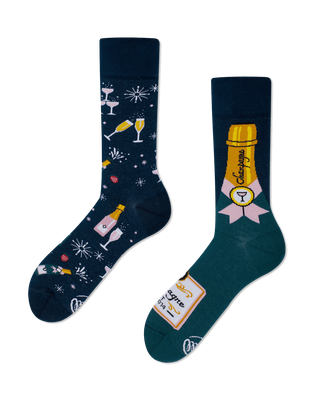 Many Mornings, Champagne Shower Many Mornings, Champagne Shower