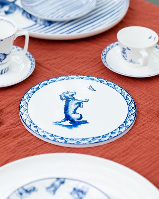 Heinen Pannenonderzetter Teckel Nhaan - Sharing Moments - Keramiek - 18 cm, delfts blauw