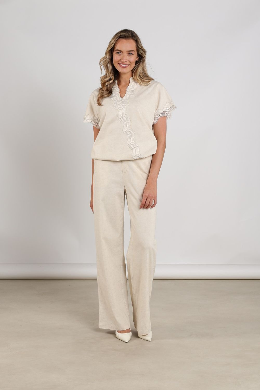 Nukus Daniel Top, Sand Nukus Daniel Top, Sand