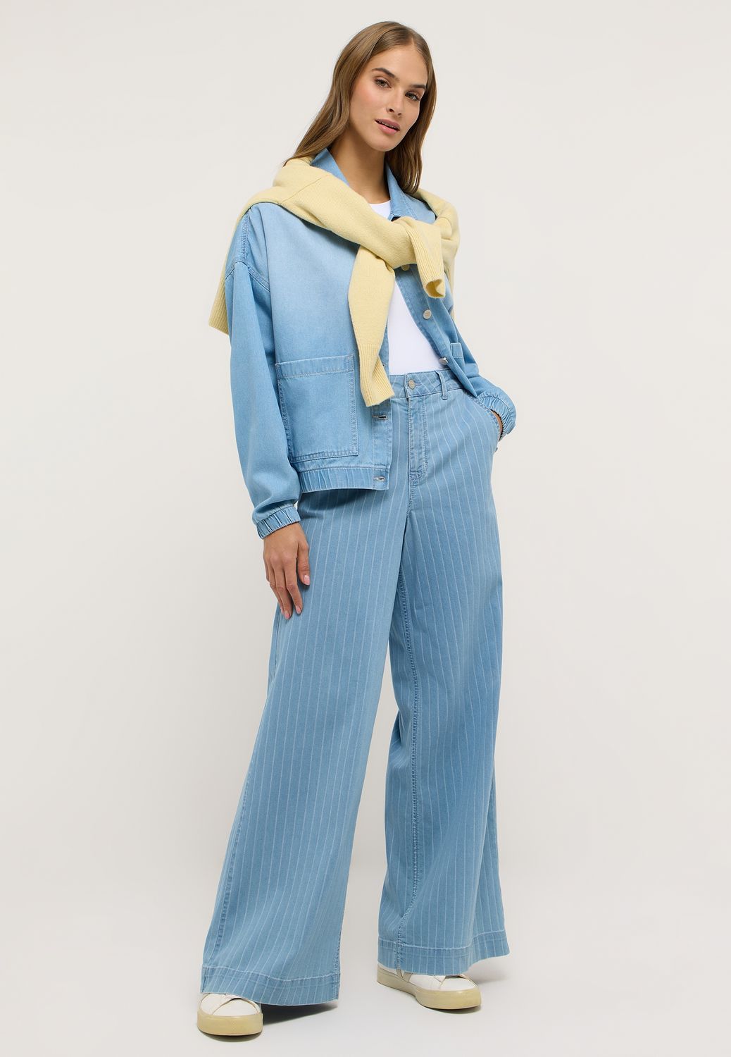 Angels Liva Chic, Bleached Blue