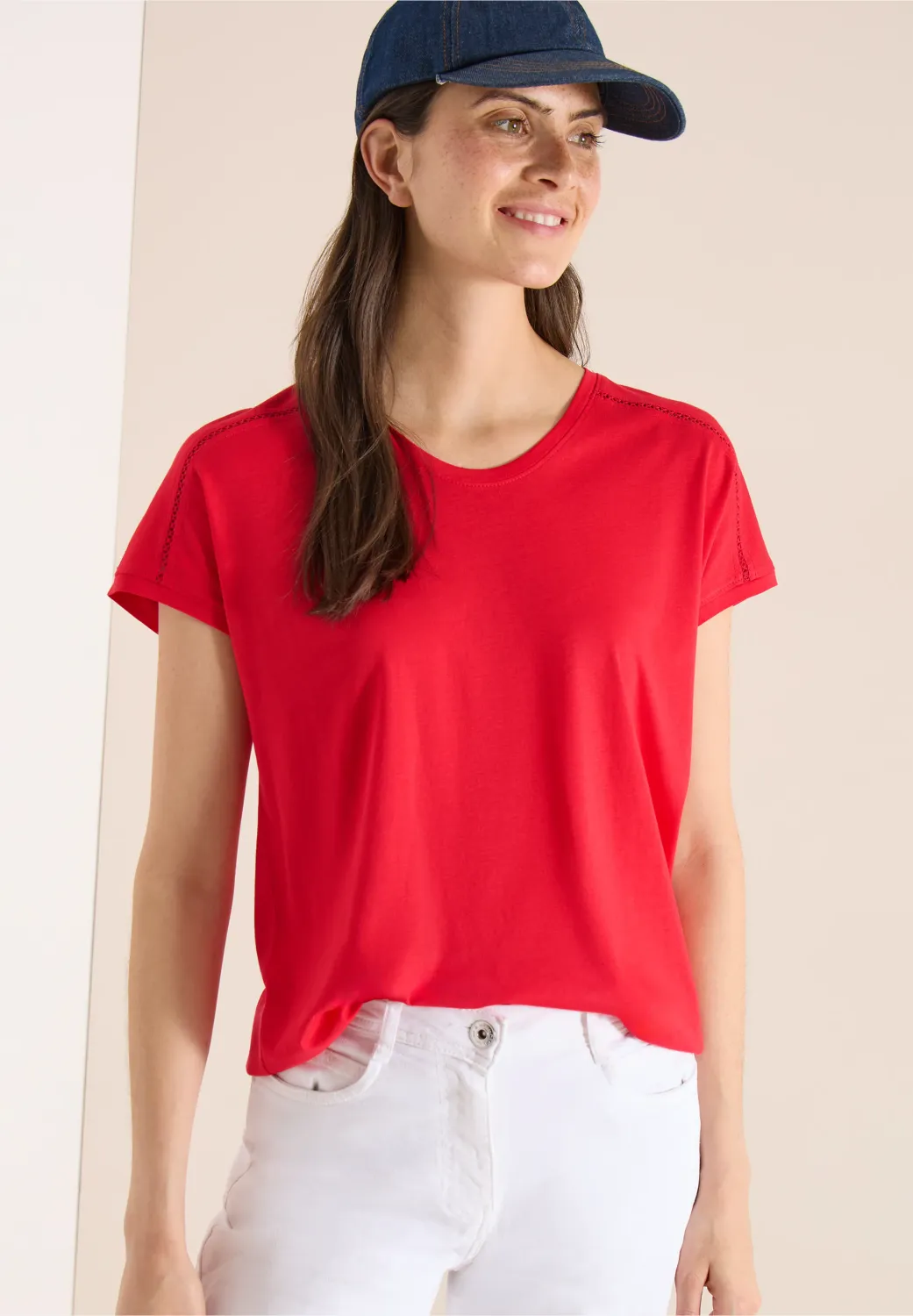 Cecil Shirt met V-hals en kanten detail, glazed apple red