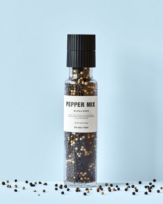 Nicolas Vahe Pepper mix, Black & white, 160 g Nicolas Vahe Pepper mix, Black & white, 160 g