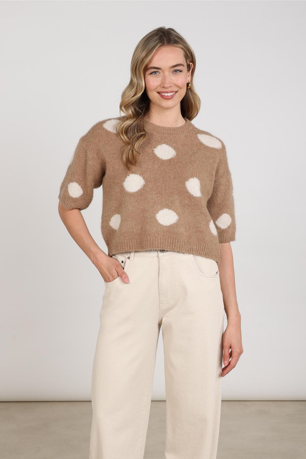 Nukus Lara Pullover Dots, Taupe Nukus Lara Pullover Dots, Taupe