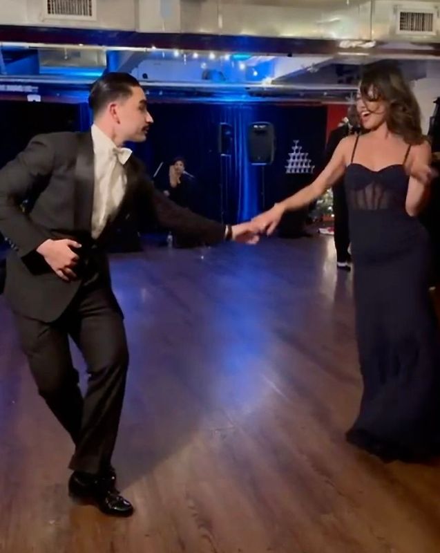 New Year Salsa Dance Mini-Starter Pack!