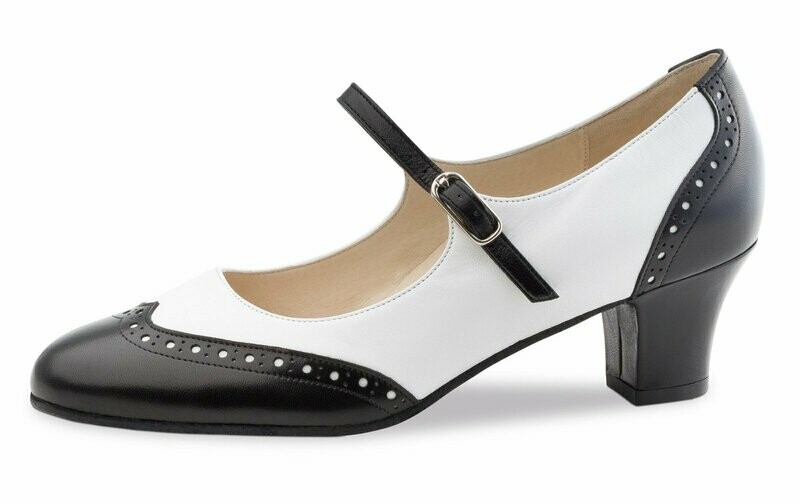 Emma 4,5 Schwarz / Weiß Comfort Emma 4,5 Schwarz / Weiß Comfort