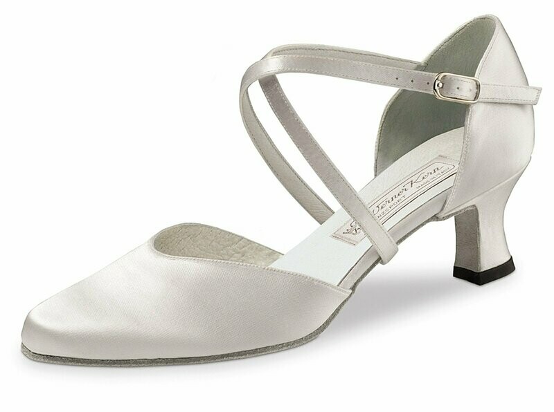 Patty 5,5 Satin Weiß Patty 5,5 Satin Weiß