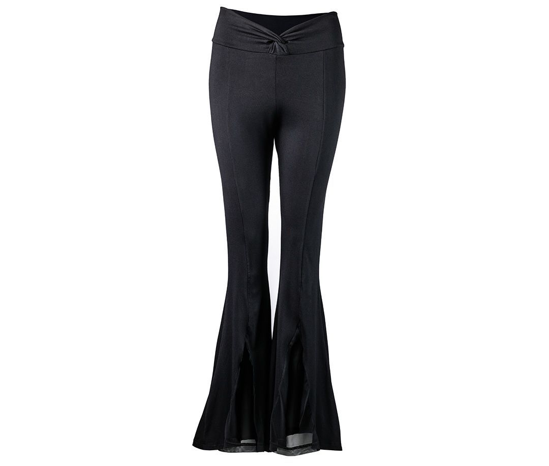 Tanzhose Nisha