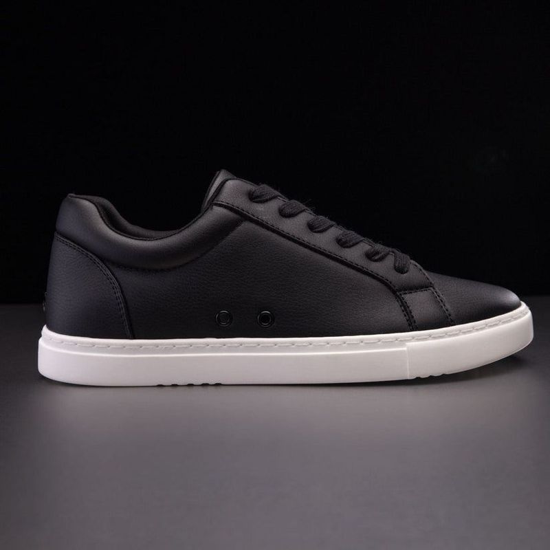 Fuego Low Top Black