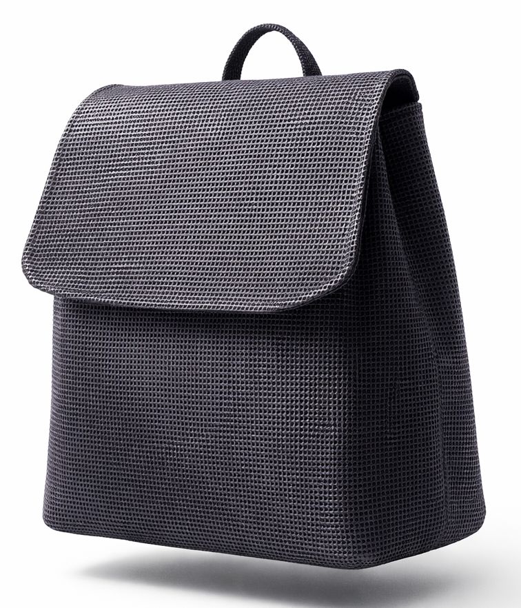 Damen-Rucksack von Verena Bellutti, vegan, handgearbeitet & upgecycled