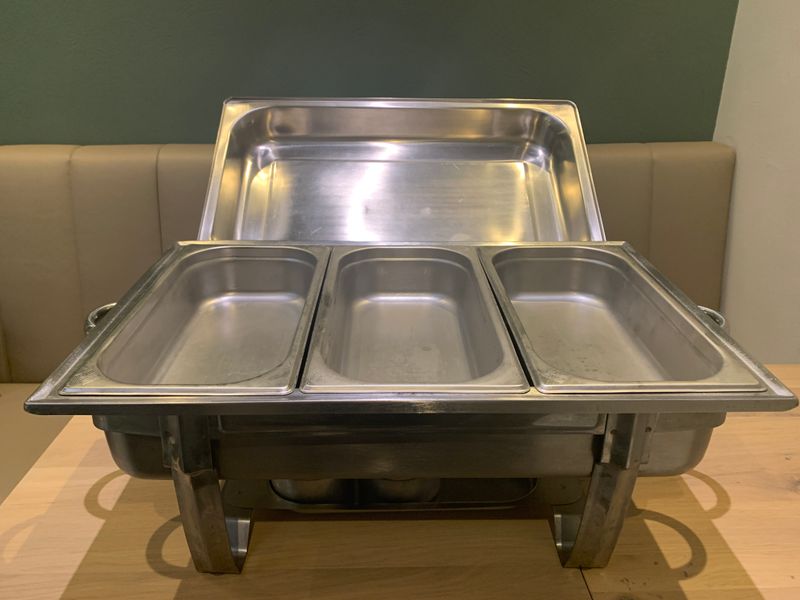 Chafing Dish - 3x Gastronormbak +-2,4L Chafing Dish - 3x Gastronormbak +-2,4L