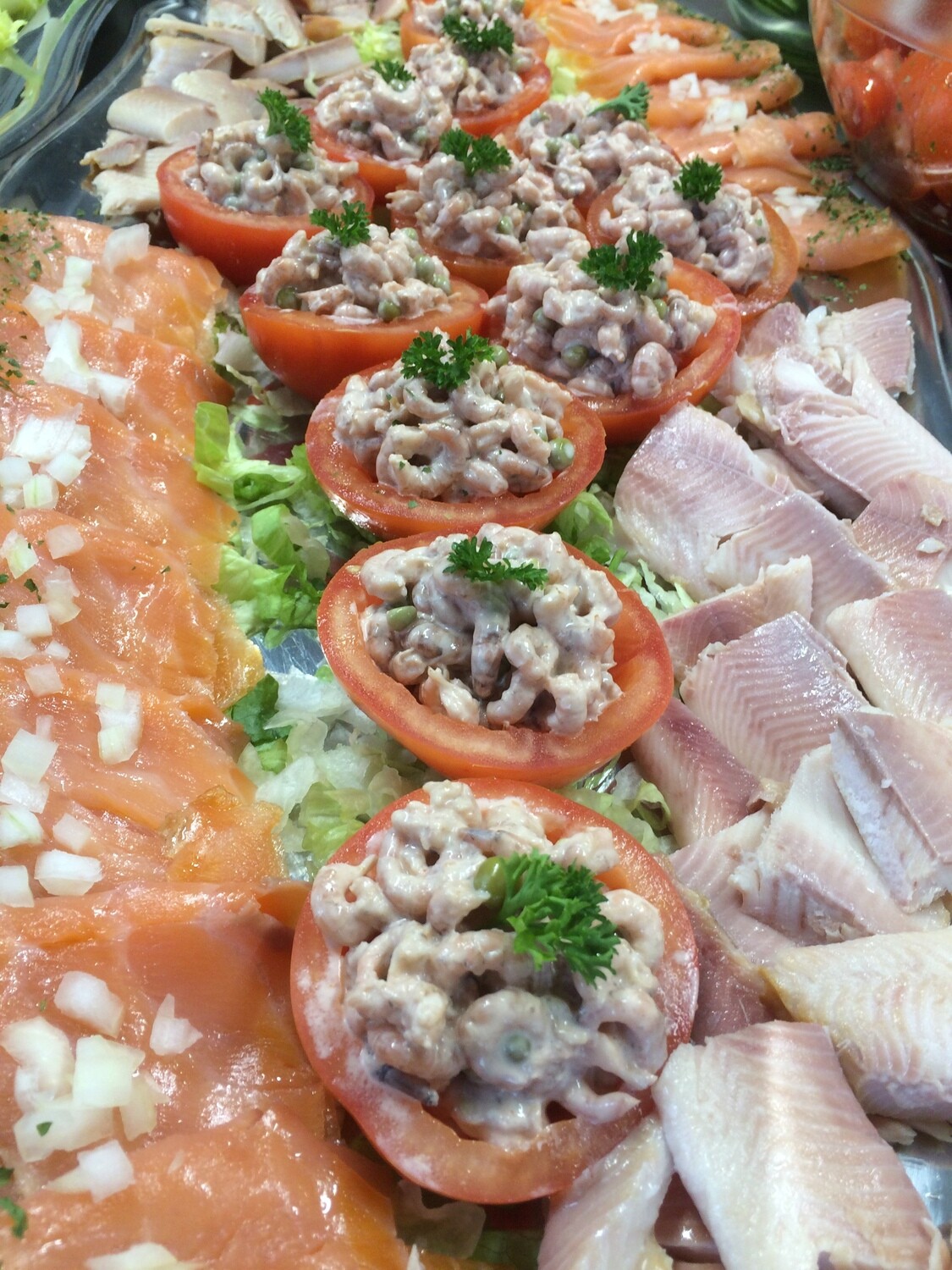 KOUD EN WARM LUXE BUFFET KOUD EN WARM LUXE BUFFET