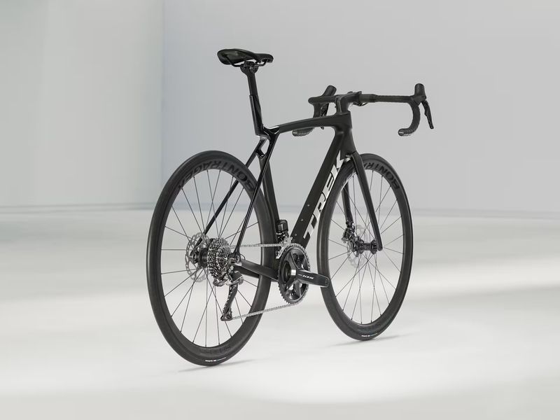 Trek Madone SL 6 L Matte Dark Web GEN 8