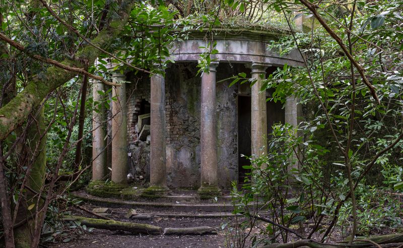 Ruined Colannade