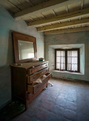 Bedroom Dresser – Northern Italy Bedroom Dresser – Northern Italy