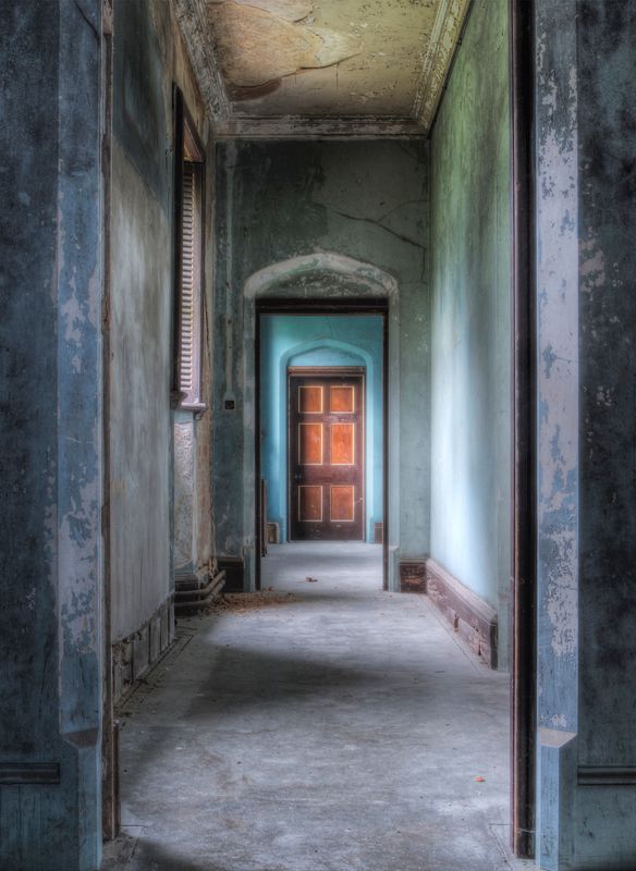 Manor House Corridor – Oxfordshire