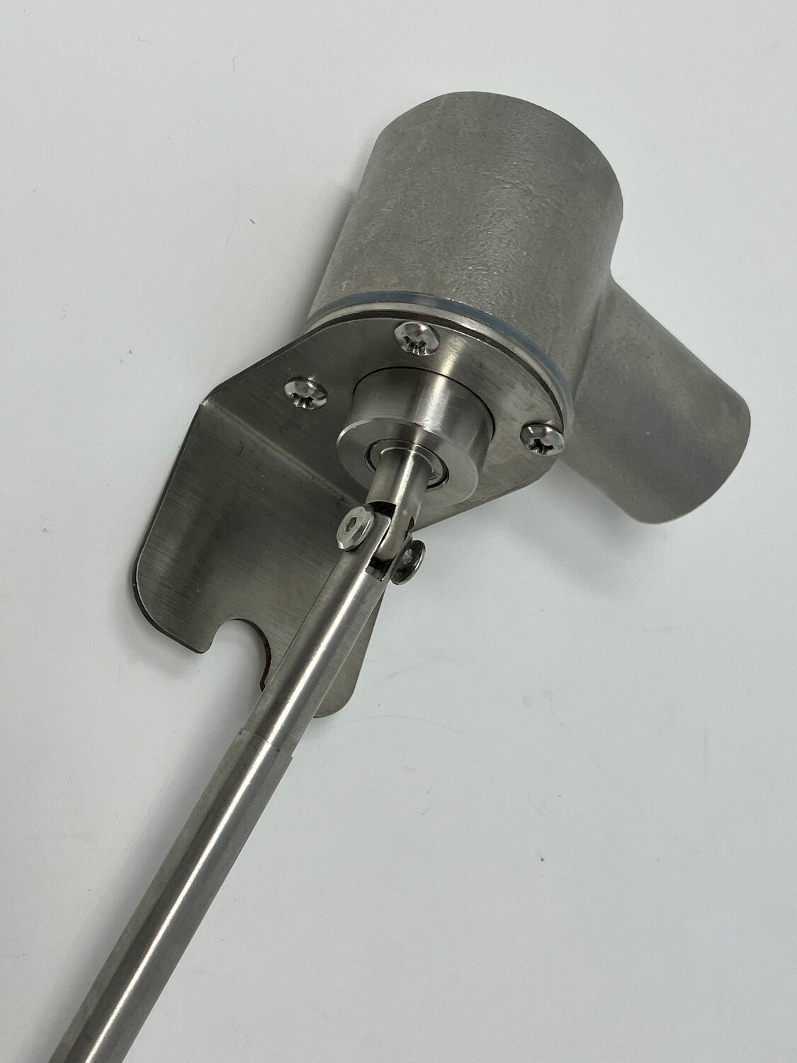 Stainless steel no-drip valve