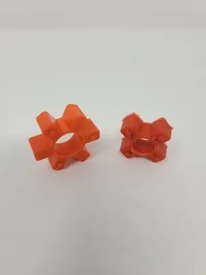 Piece gear of plastic for extractor