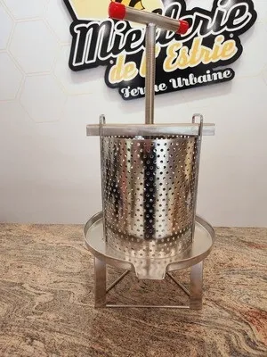 Open screen Wax Press