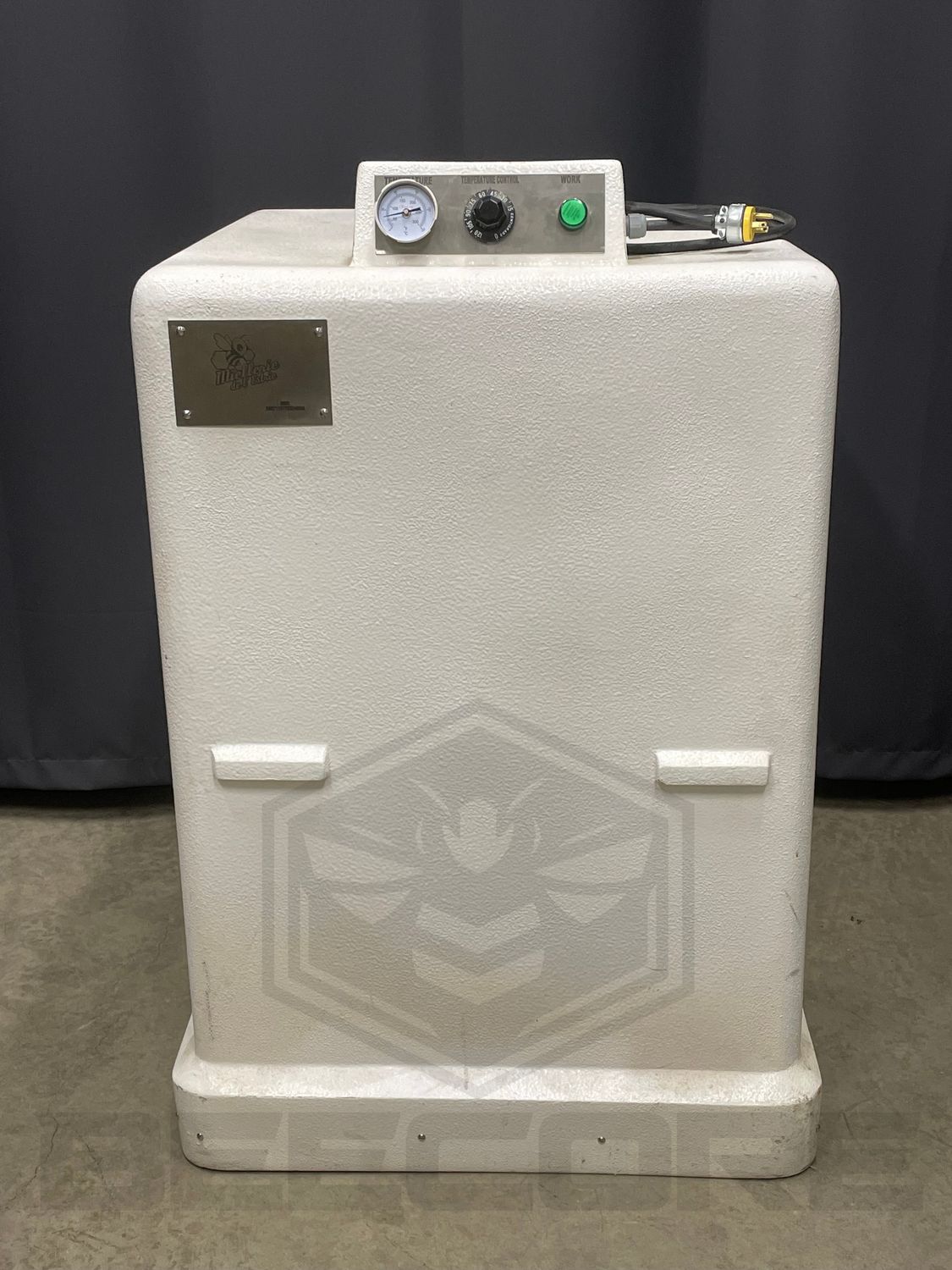 Honey de-crystallization heated cabinet
