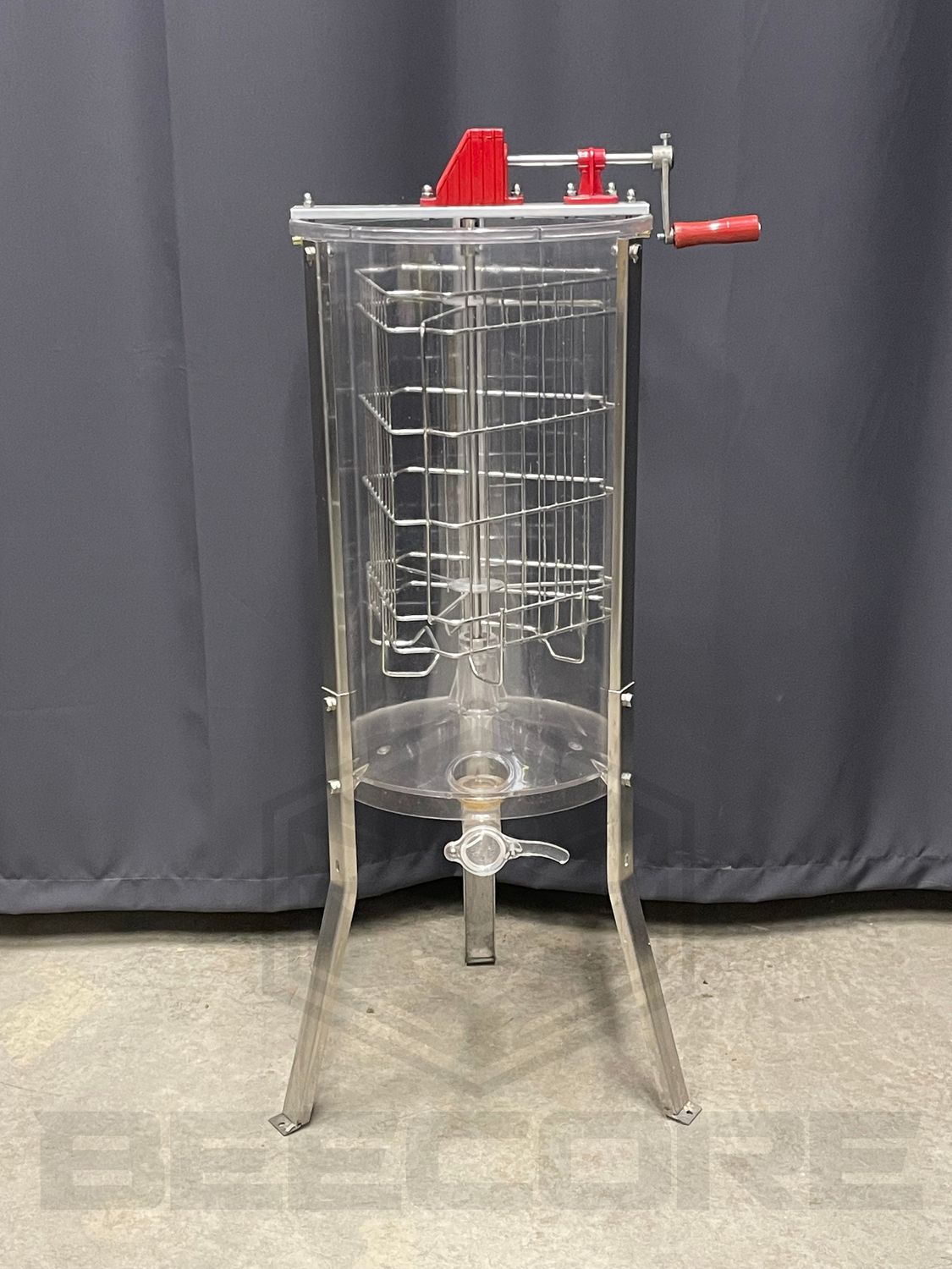 3 Frame Acrylic Manual Extractor