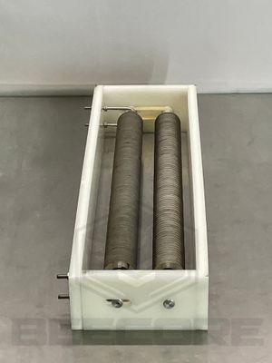 Roller uncapper