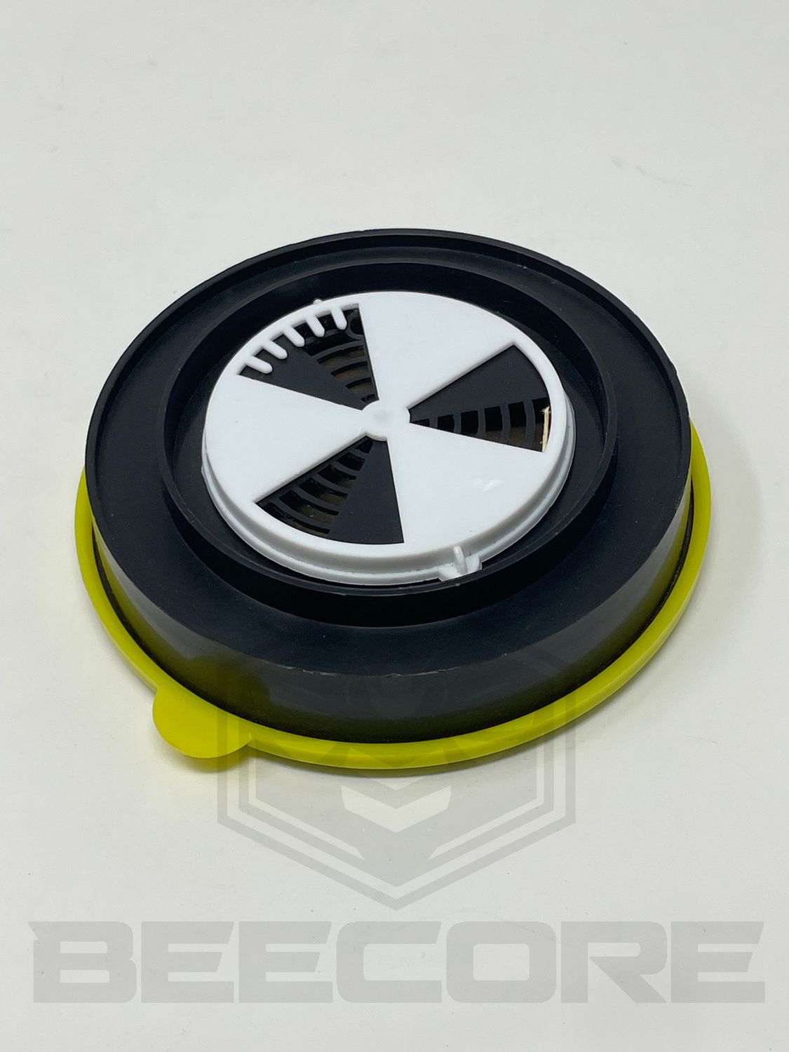 Fumigating mite volatilizer